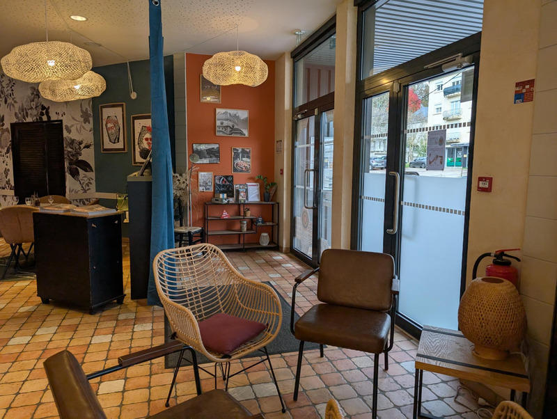 Fonds de commerce - 400 m²