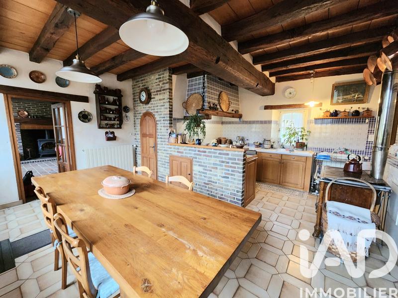 Maison - 223 m² - 5 pièces