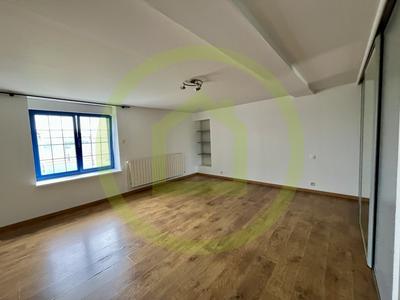 Maison - 376 m² - 7 pièces