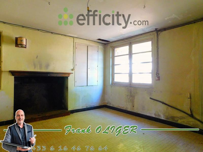 Maison - 340 m² - 10 pièces