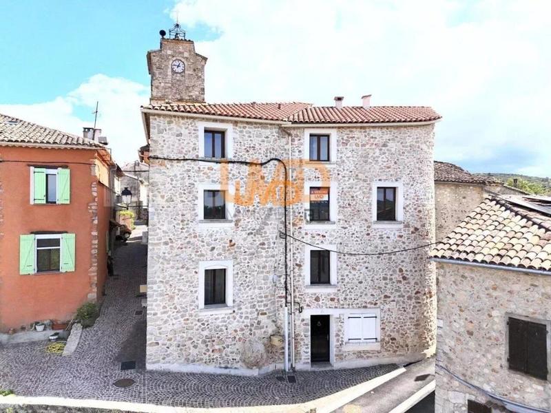 Duplex - 97 m² - 4 pièces