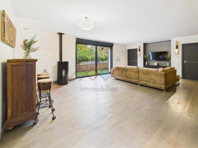 Maison - 154 m² - 5 pièces