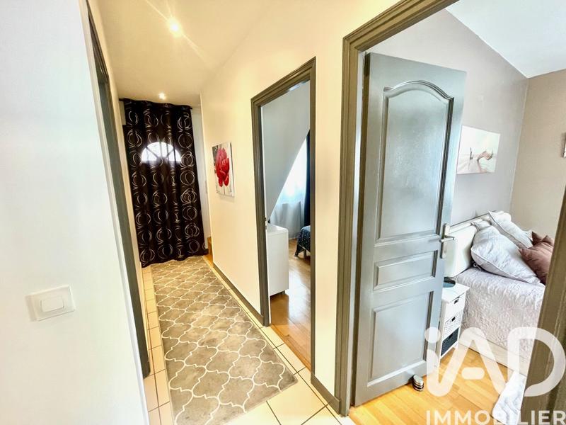 Maison - 127 m² - 5 pièces