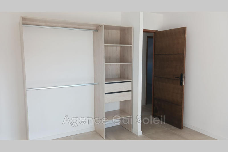 Villa - 100 m² - 4 pièces