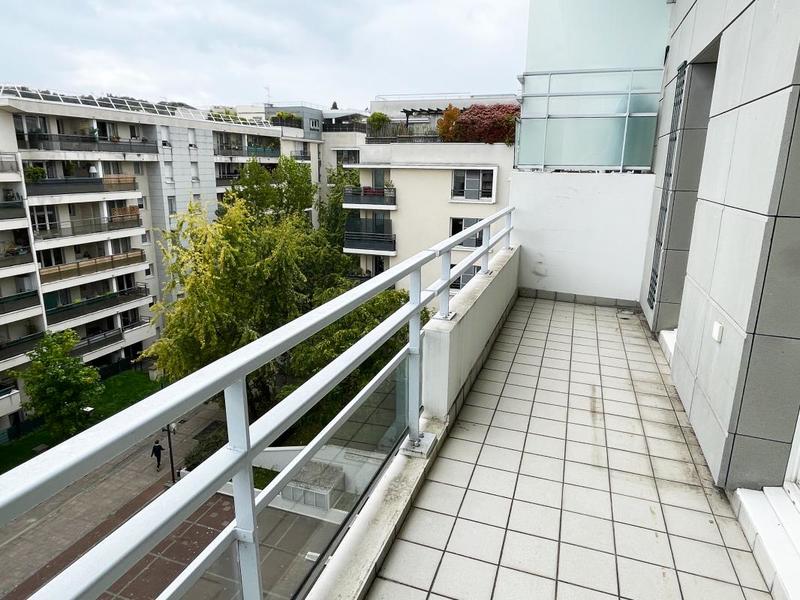 Appartement - 83 m² - 4 pièces