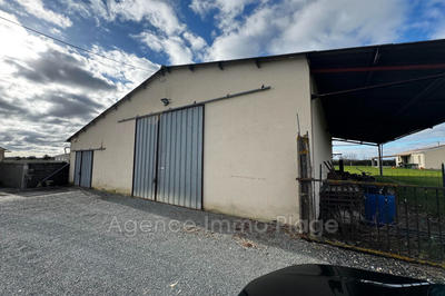 Maison - 270 m² - 1 pièce