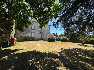 Maison - 186 m² - 7 pièces