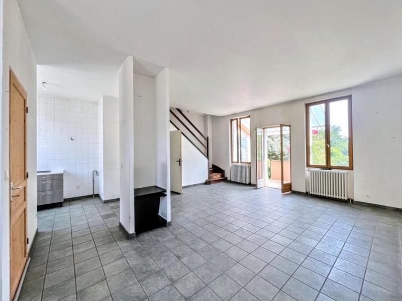 Maison - 86 m² - 4 pièces