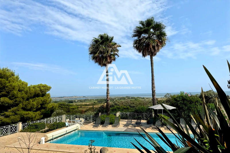 Maison de maîtres - 650 m² - 14 pièces