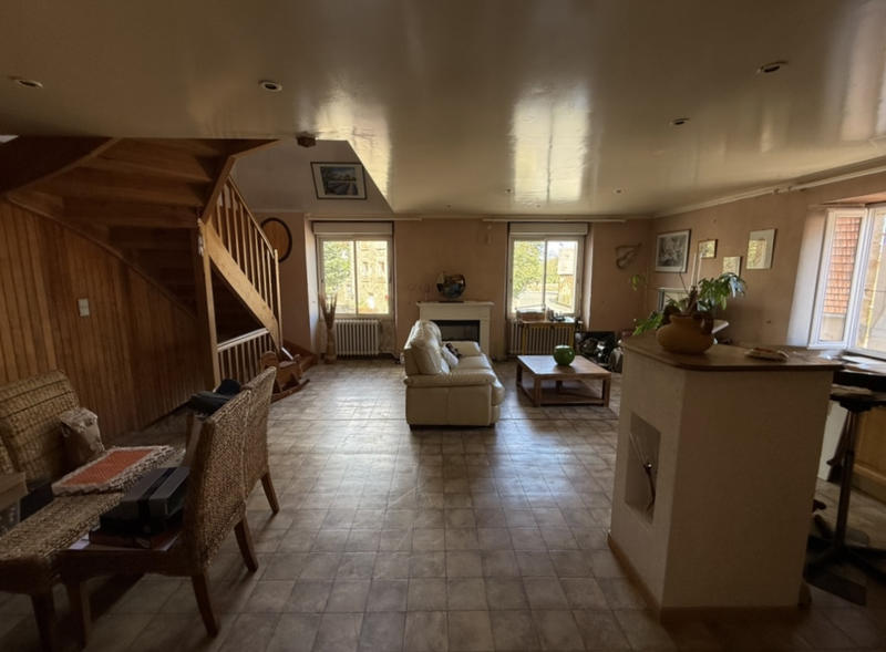 Maison de village - 224 m² - 7 pièces