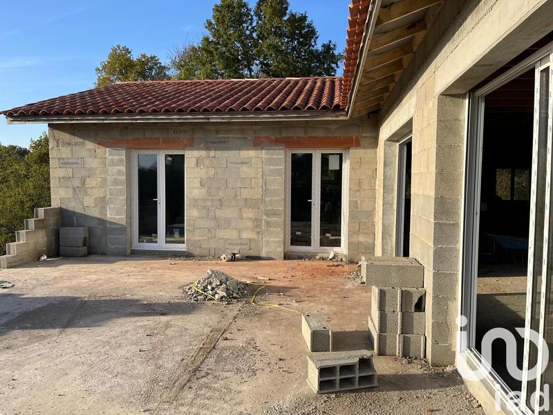 Maison - 150 m² - 1 pièce
