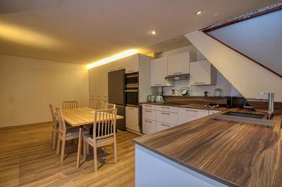 Appartement - 108 m² - 5 pièces