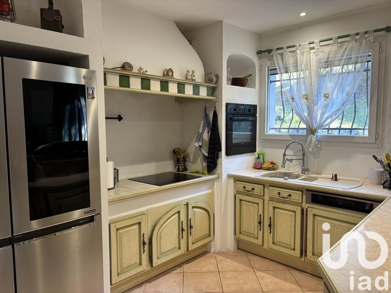 Maison - 99 m² - 5 pièces