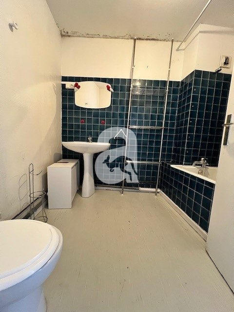 Appartement - 121 m² - 6 pièces