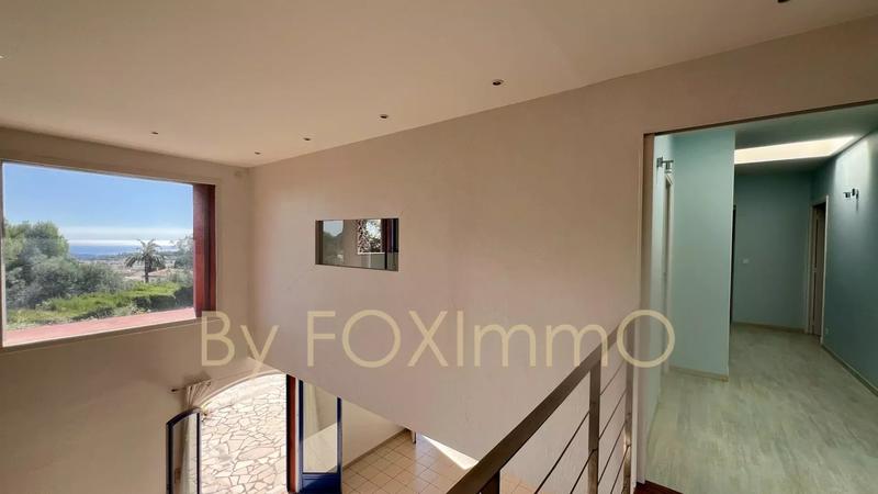 Villa - 230 m² - 7 pièces