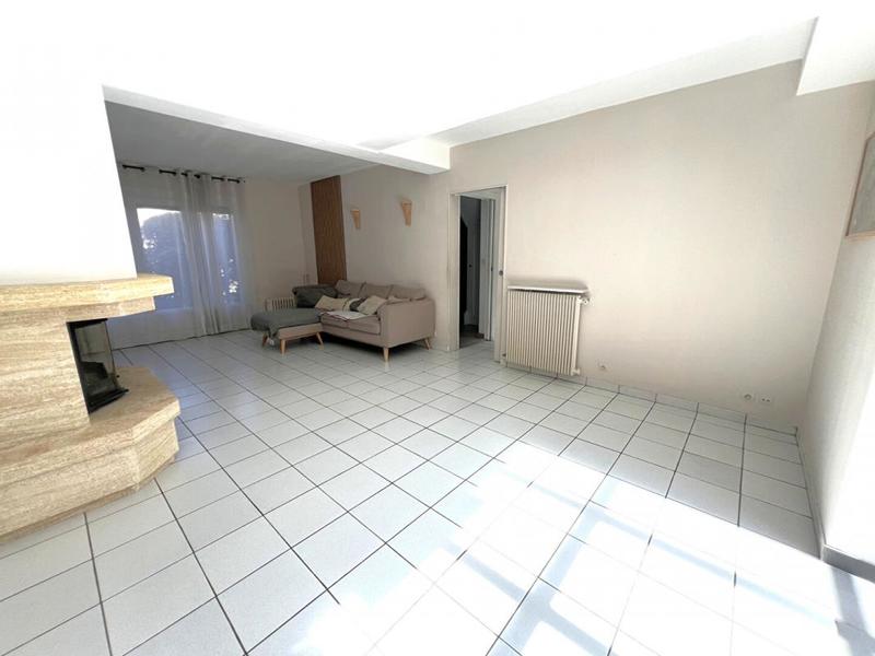 Maison - 153 m² - 9 pièces