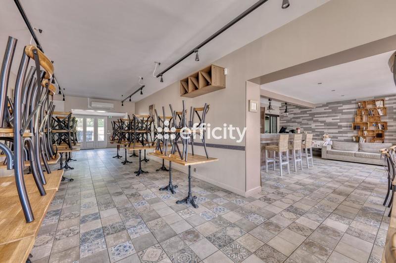 Fonds de commerce - 200 m²