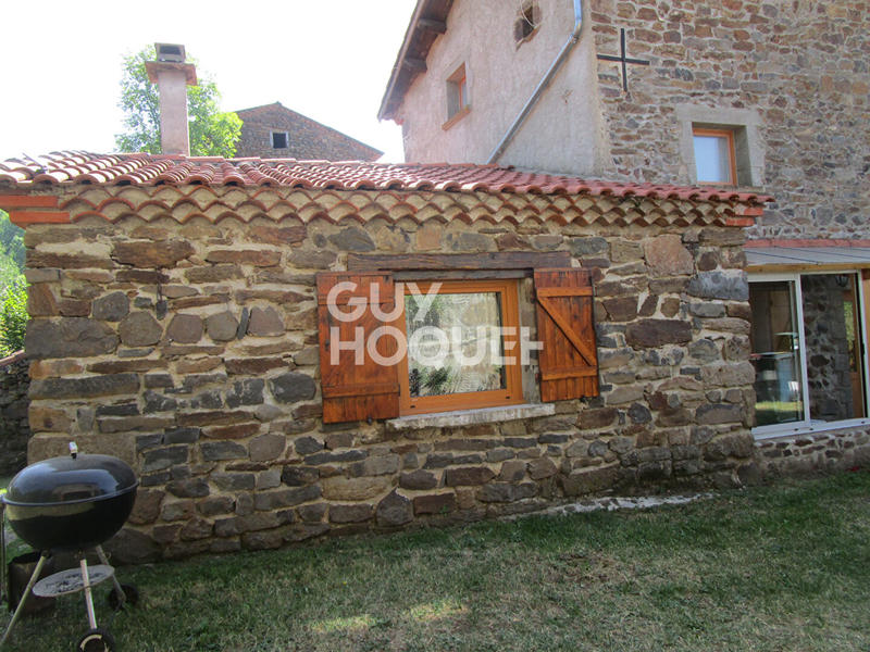 Maison - 104 m² - 6 pièces