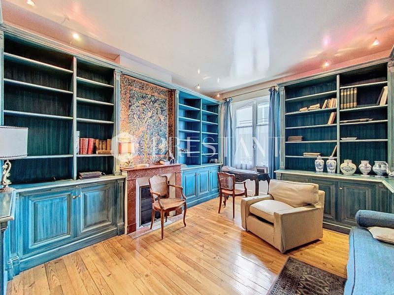 Appartement - 143 m² - 5 pièces