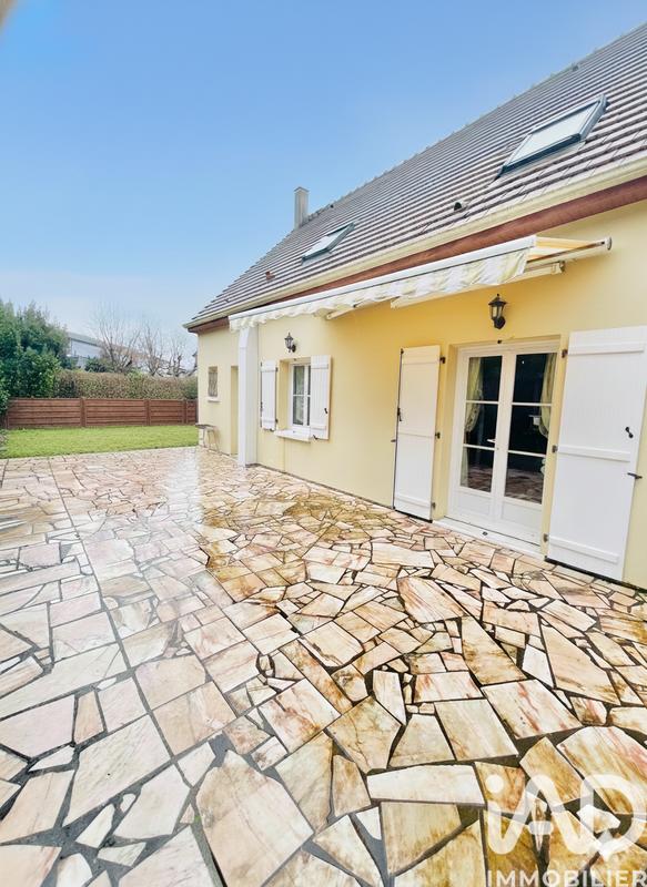 Maison - 125 m² - 6 pièces