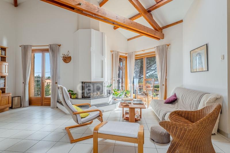 Maison - 118 m² - 5 pièces