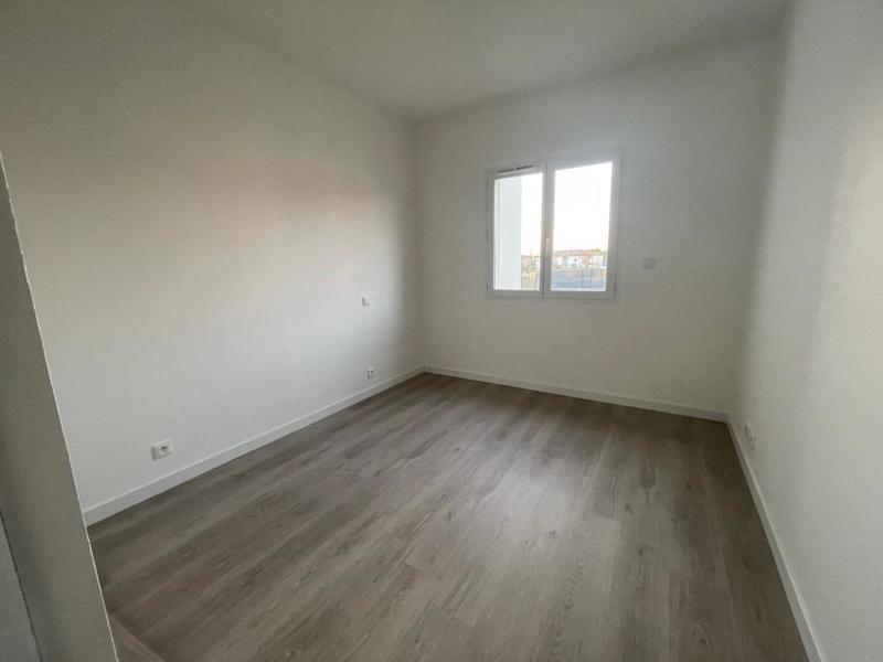 Villa - 90 m² - 4 pièces