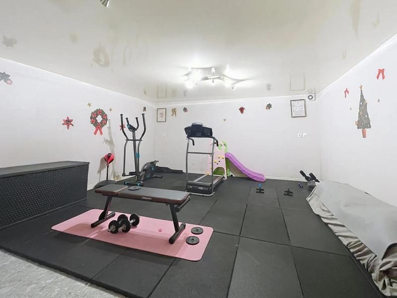 Maison - 170 m² - 5 pièces