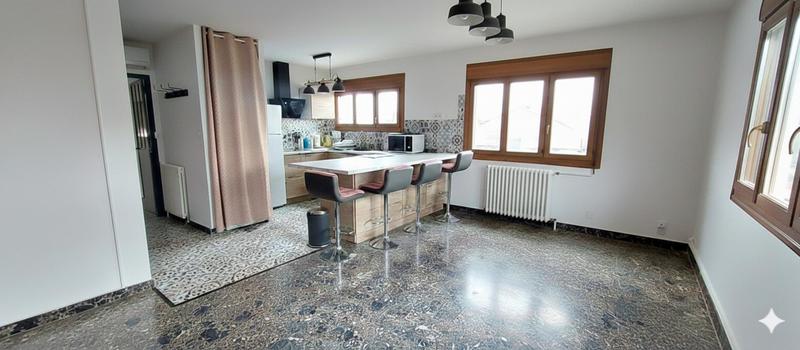 Appartement - 76 m² - 4 pièces