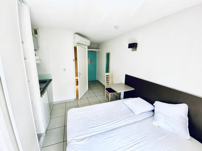 Appartement - 18 m² - 1 pièce