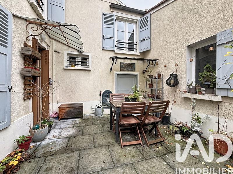 Maison de ville - 77 m² - 4 pièces