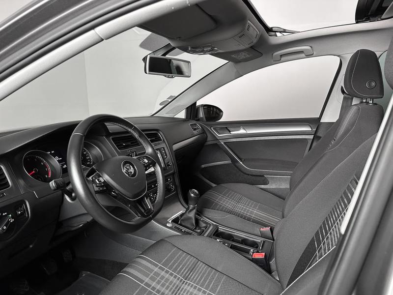 Volkswagen Golf 7 Lounge Tsi 110ch Toit Ouvrant Gps Regul Camera Keylessgo Clim Tel 110 Ch