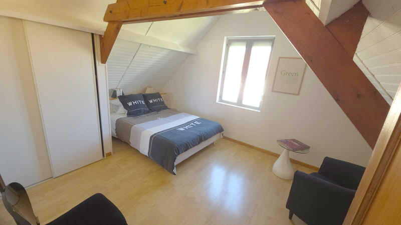 Villa - 90 m² - 4 pièces