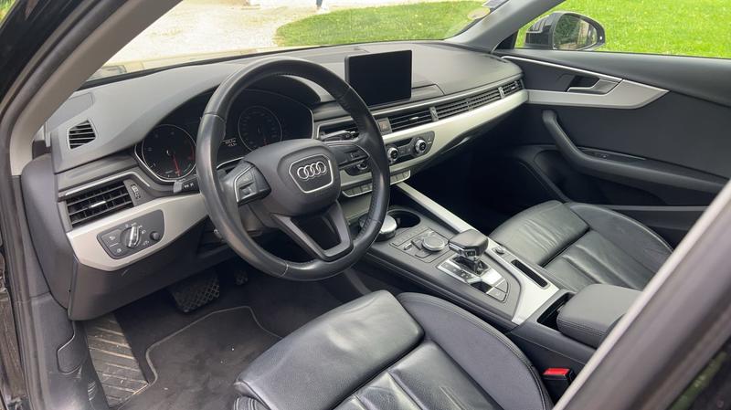 Audi A4 V 2.0 Tdi 150 s-Tronic7 Design - Automatique Toit ouvrant