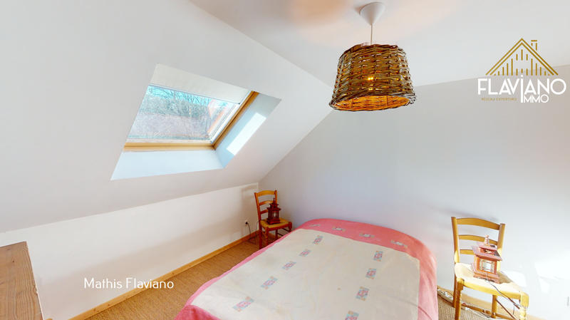 Appartement - 151 m² - 6 pièces