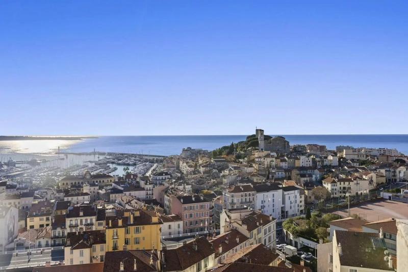 Villa - 170 m² - 7 pièces