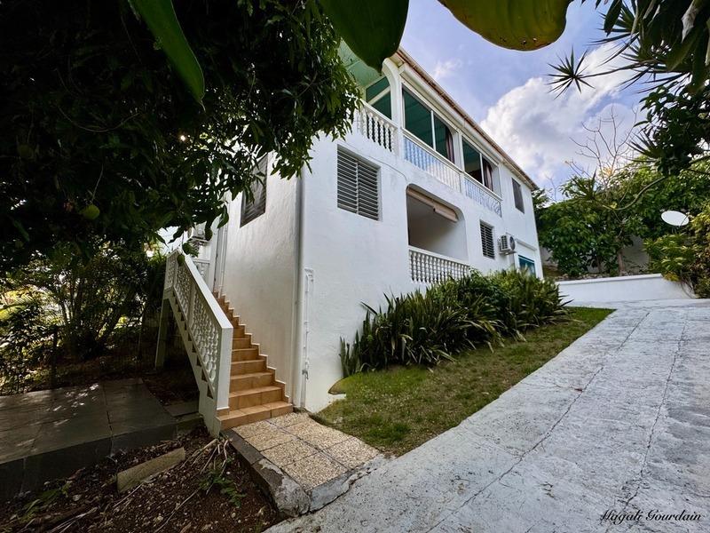 Maison - 160 m² - 7 pièces