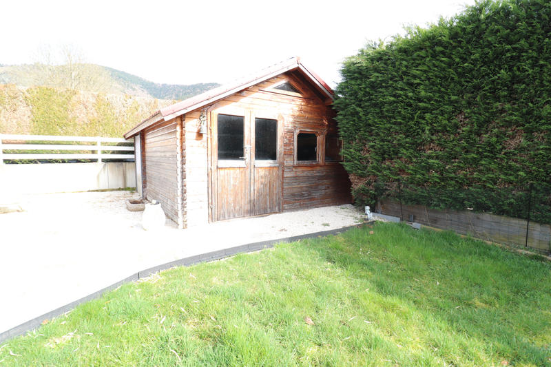 Maison - 93 m² - 5 pièces