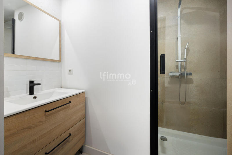 Appartement - 83 m² - 4 pièces