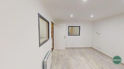 Entrepôt - 167 m²
