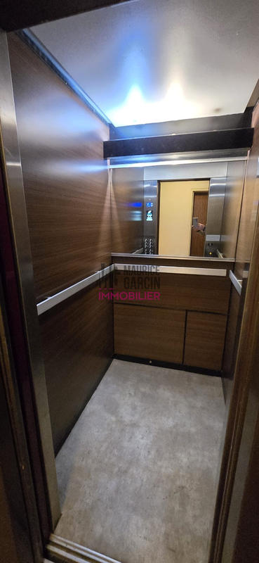 Appartement - 95 m² - 5 pièces