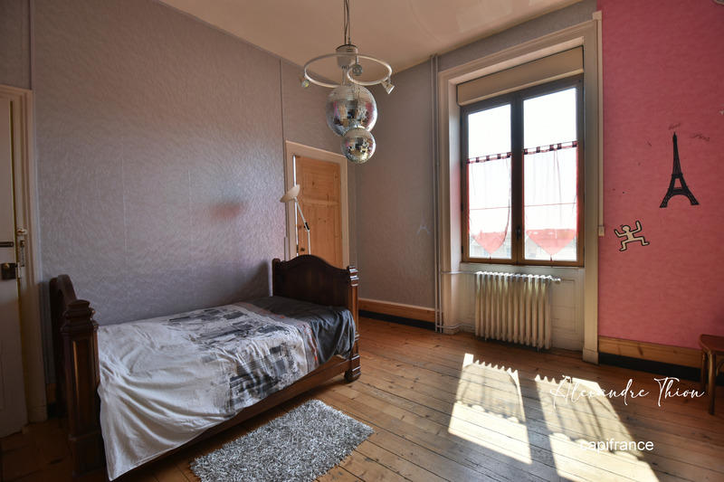 Maison bourgeoise - 361 m² - 12 pièces