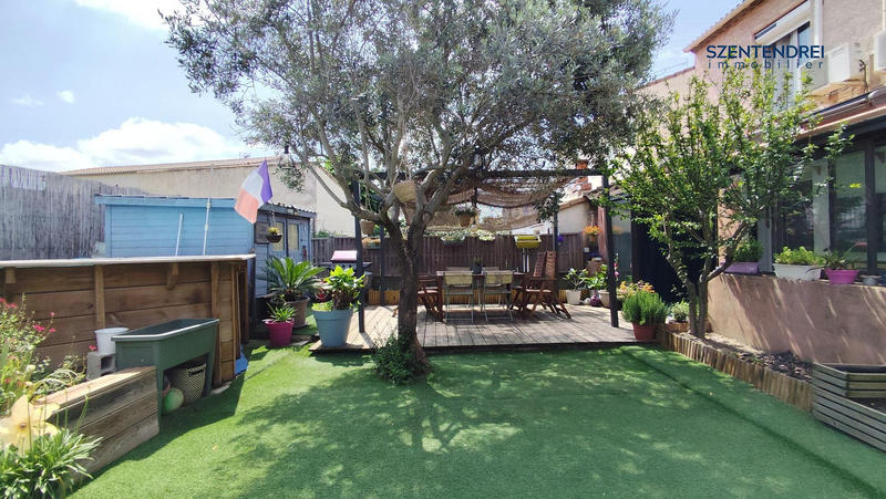 Maison traditionnelle - 100 m² - 5 pièces