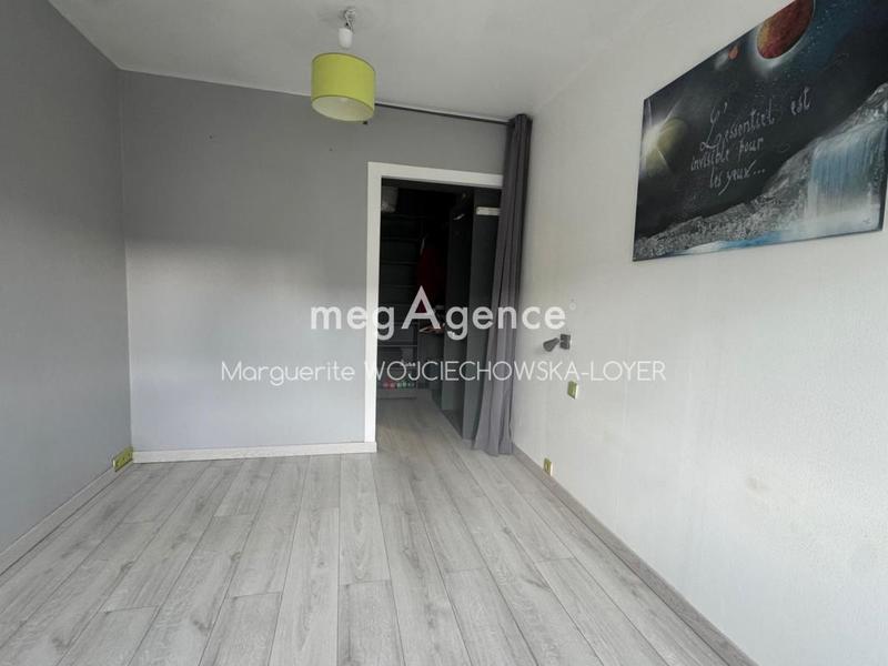 Maison traditionnelle - 90 m² - 5 pièces