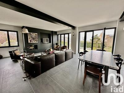 Maison de maîtres - 140 m² - 5 pièces