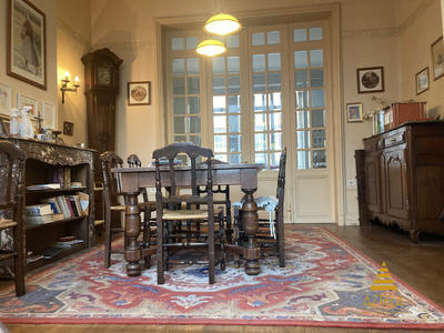 Maison - 179 m² - 8 pièces