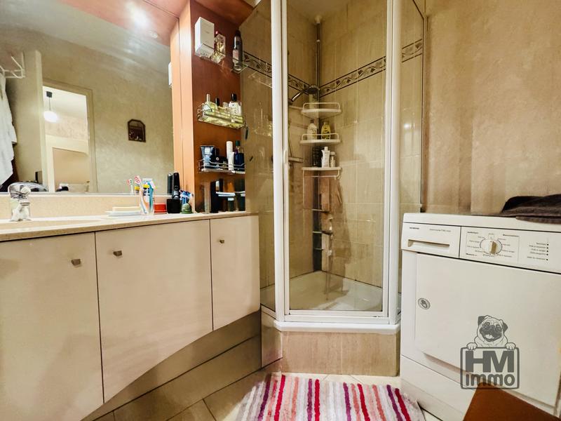 Appartement - 60 m² - 3 pièces