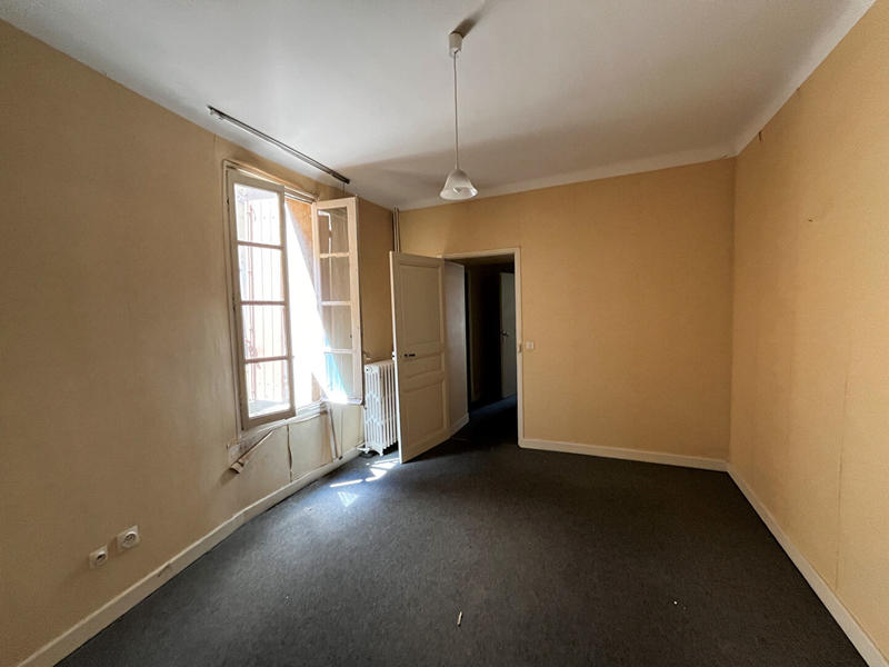 Immeuble - 230 m² - 15 pièces