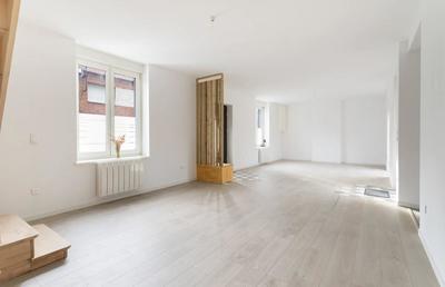 Maison - 147 m² - 6 pièces