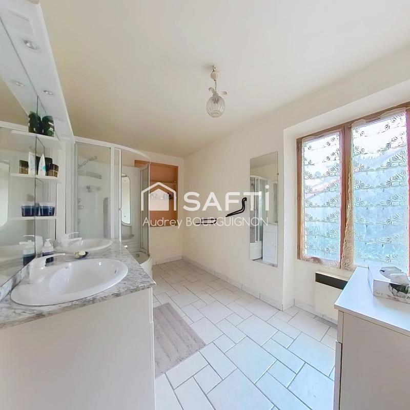 Maison de village - 156 m² - 5 pièces