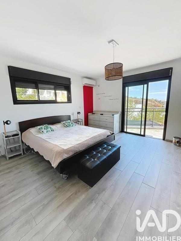 Maison - 128 m² - 4 pièces